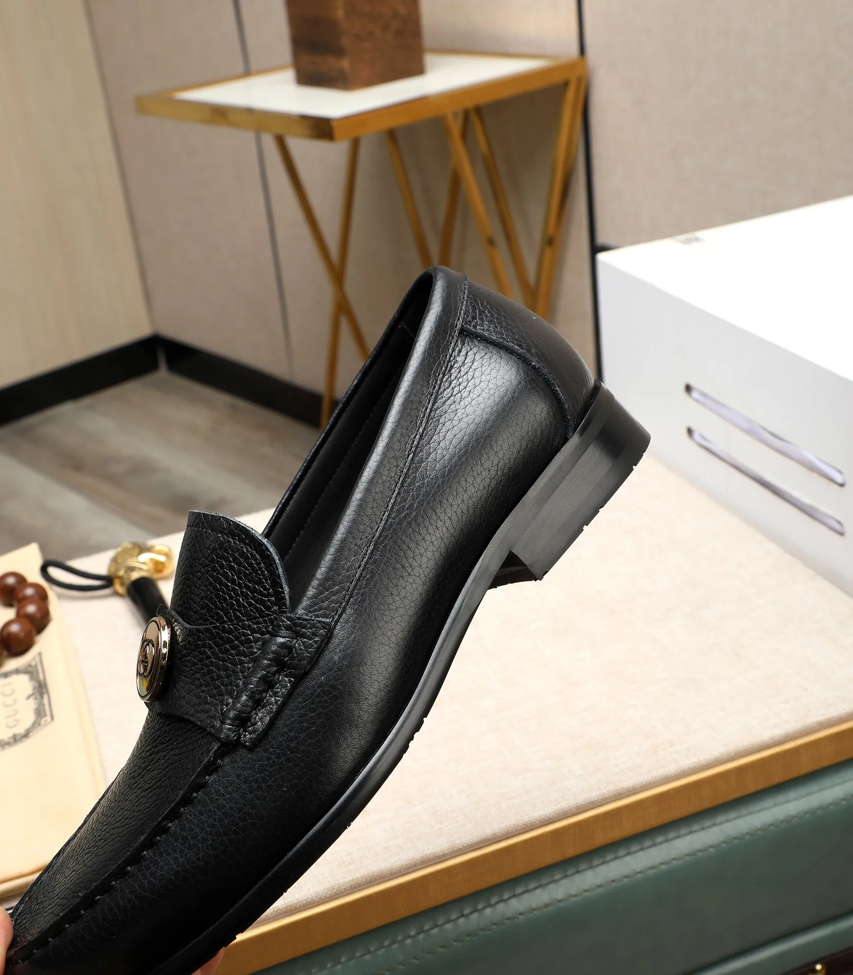 Men's shoes 💰500 📛📛 Original version (water-dyed cow lining) GUCCI official website formal shoes 🌀 Italian 🇮🇹 imported cowhide ➕ top imported water-dyed cowhide lining 💋 fine handmade original bottom, the real thing looks better when photographed in person Standard size 38-44 (45 46 customized)